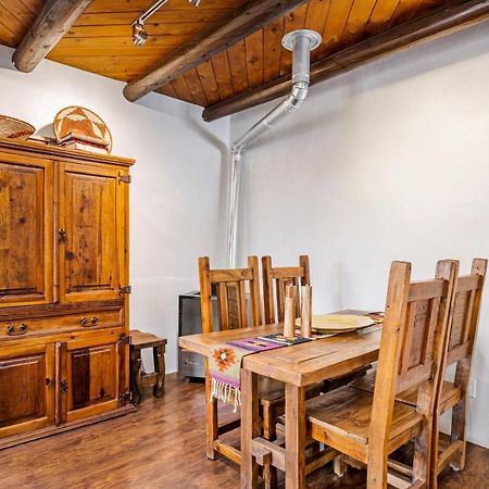 Villa Pueblo Revival à Taos Extérieur photo