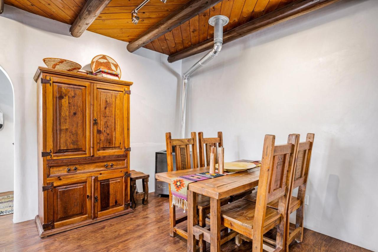 Villa Pueblo Revival à Taos Extérieur photo