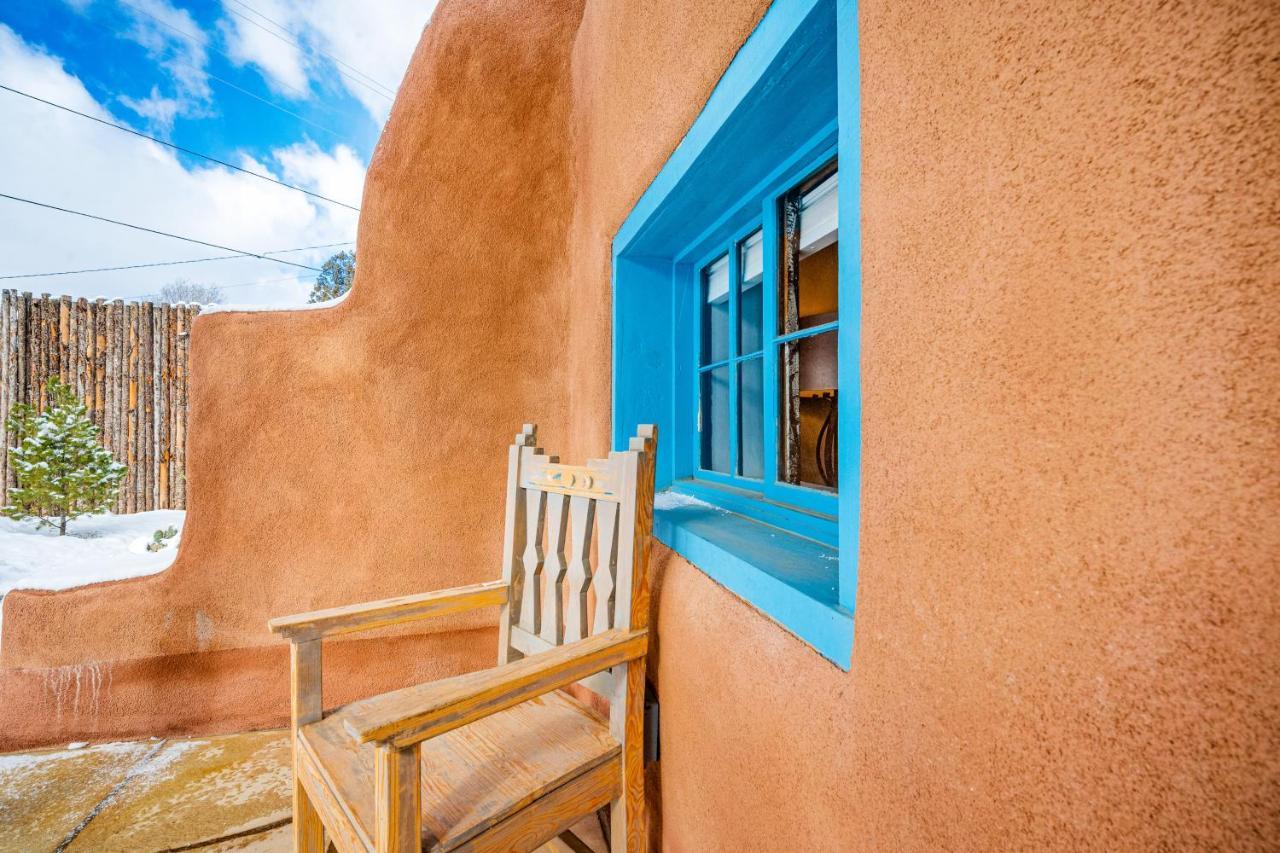 Villa Pueblo Revival à Taos Extérieur photo