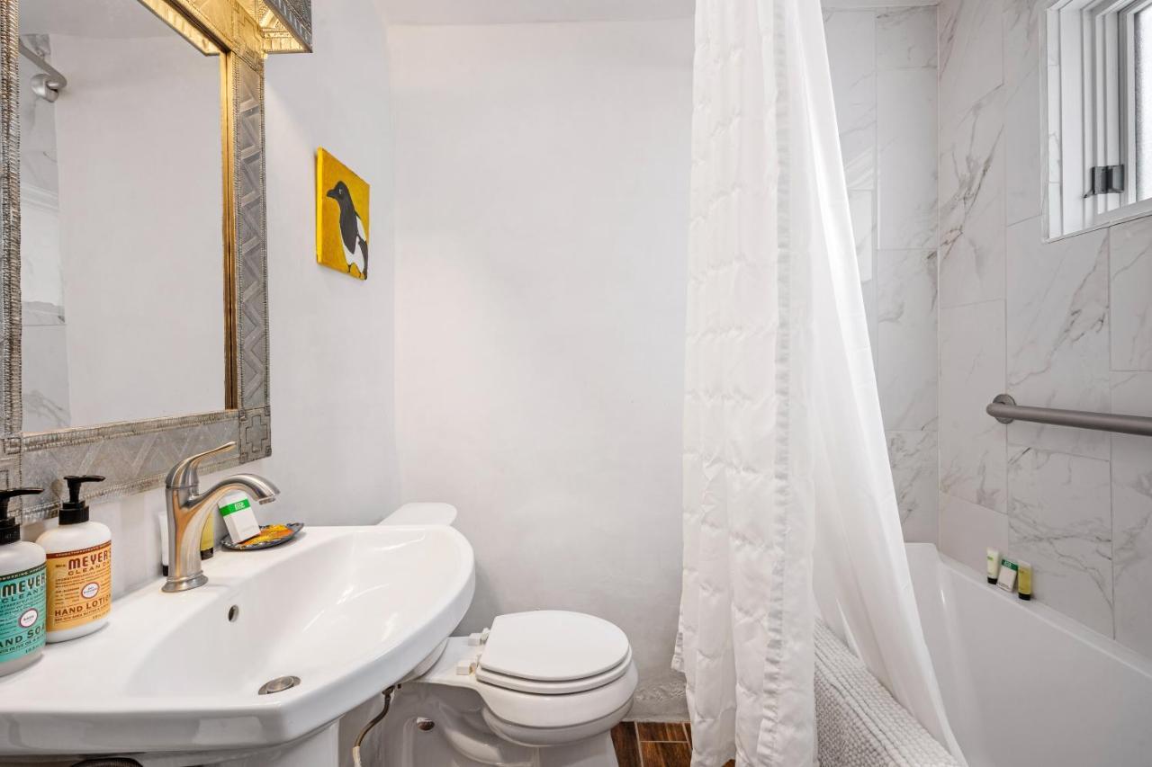 Villa Pueblo Revival à Taos Extérieur photo